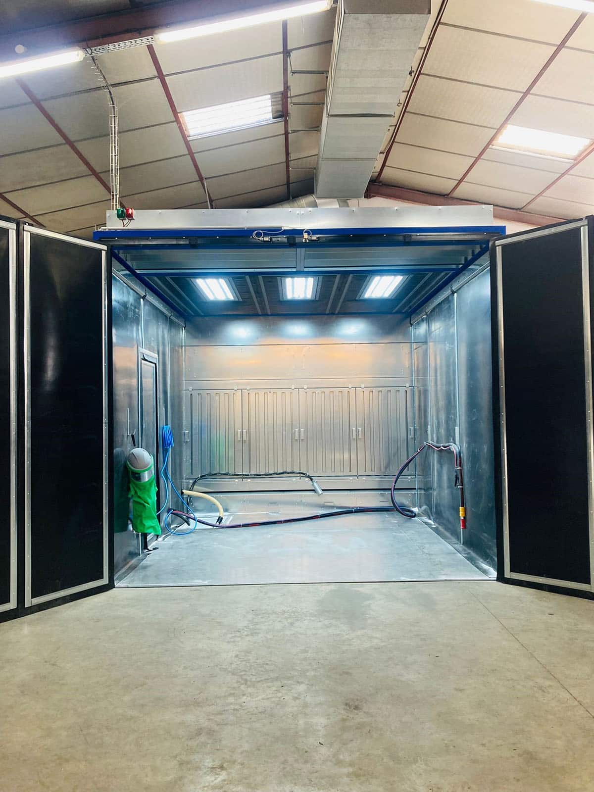 Cabine de grenaillage