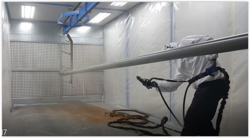 Cabine de peinture liquide à ventilation horizontale à filtre sec, photo 1